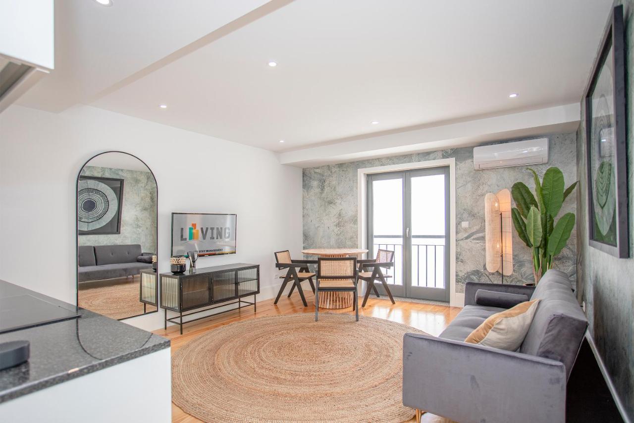 Liiiving In Porto - Flores Design Experience Apartments Extérieur photo