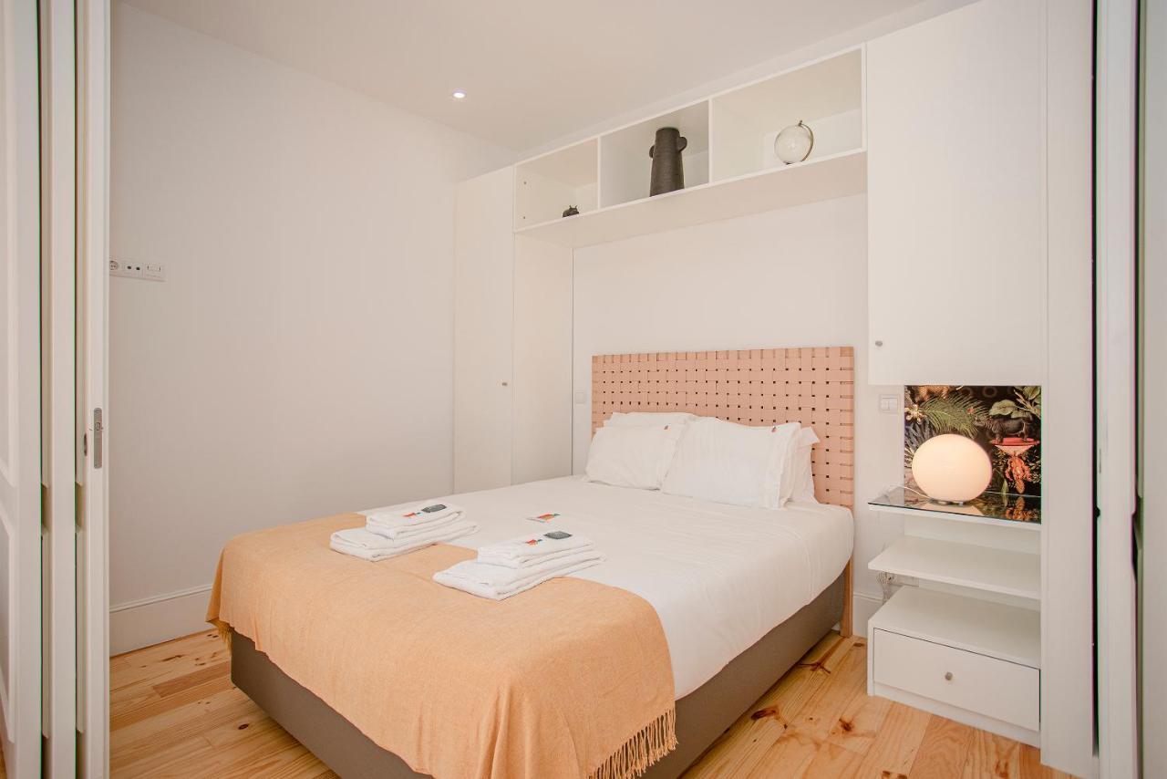 Liiiving In Porto - Flores Design Experience Apartments Extérieur photo